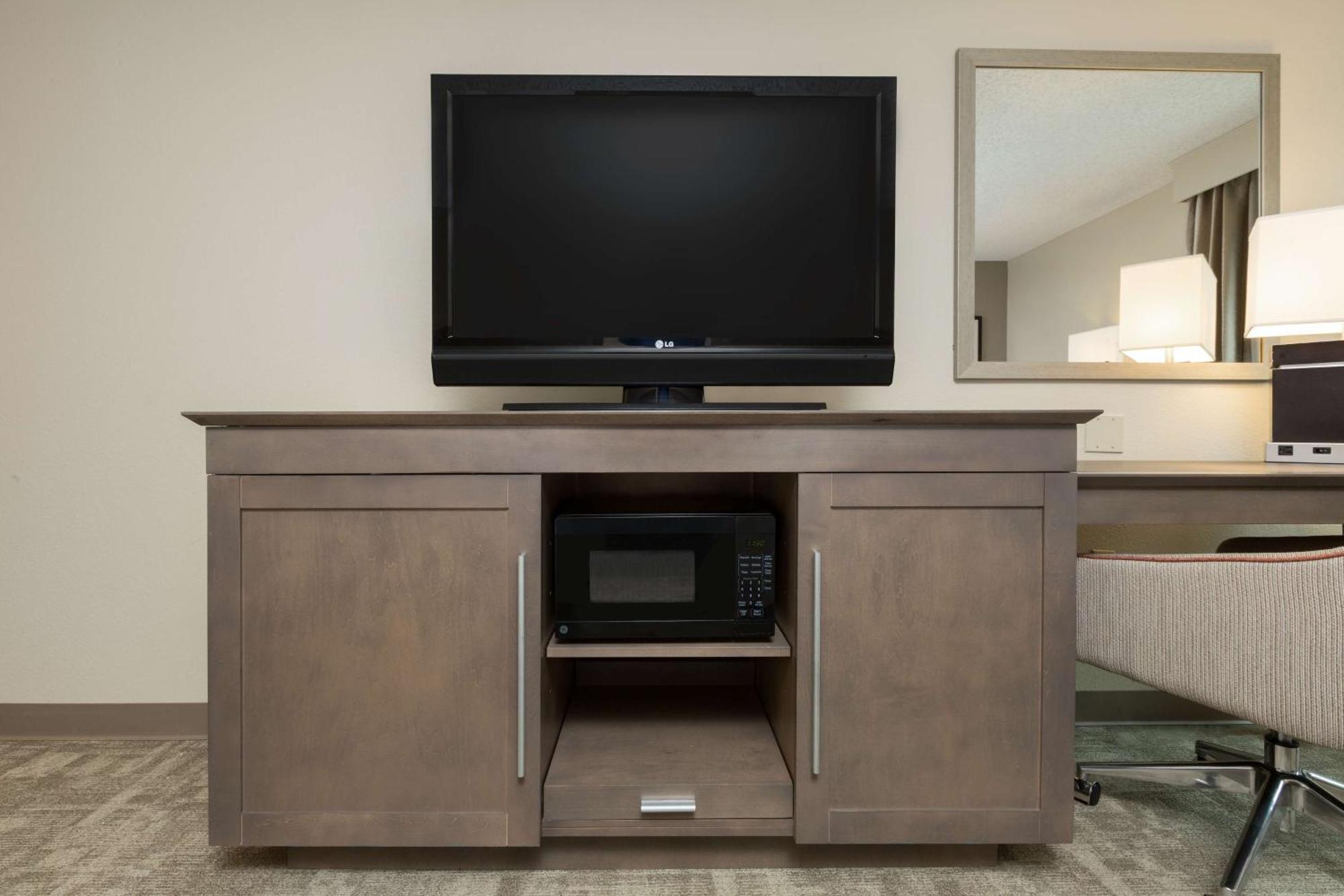 Hampton Inn Houston Near The Galleria Exterior photo