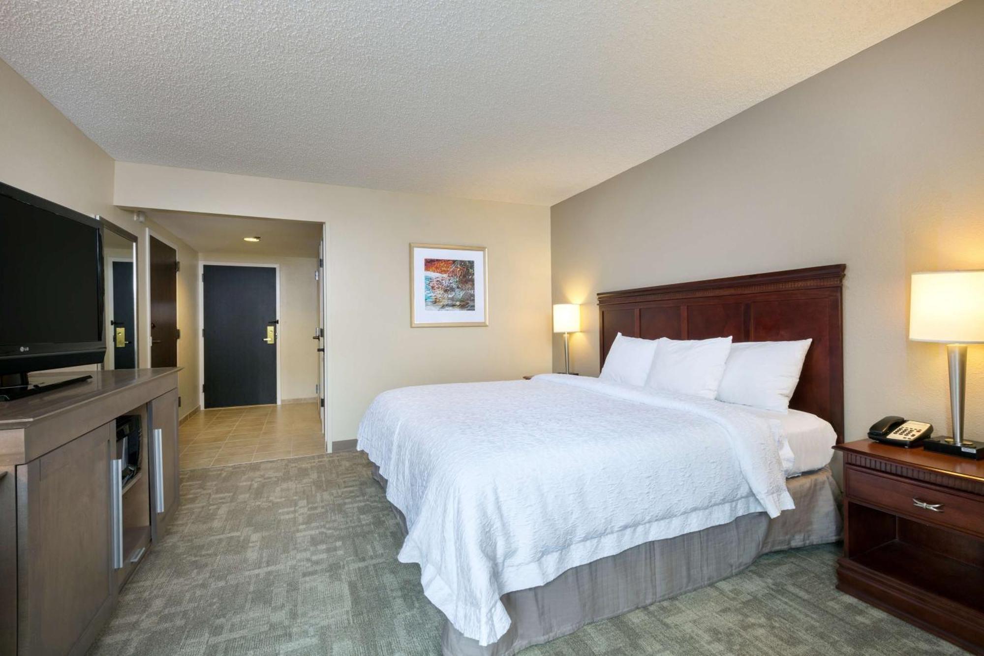 Hampton Inn Houston Near The Galleria Exterior photo
